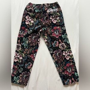 PLEASURES Floral Woven Pants